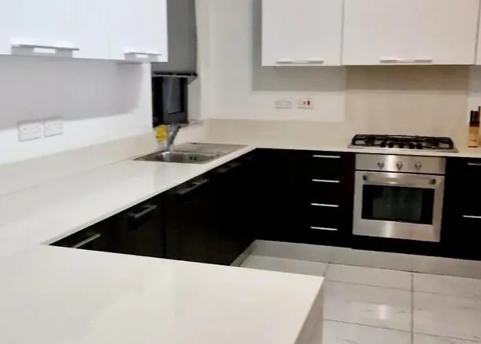 Lovey Flat For 7 People In St Julians Is-Swieqi